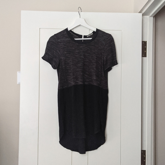 XS Wilfred Capucine T-shirt Black - Aritzia - Picture 2 of 6